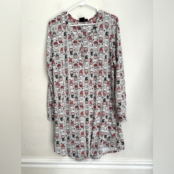 Santa's Treasures Gray Whimsical Santa Claus Print Nightgown L - Picture 1 of 3